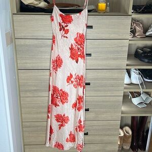 Meshki XS white and pink rose dress